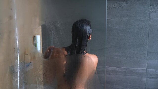 Nude Video